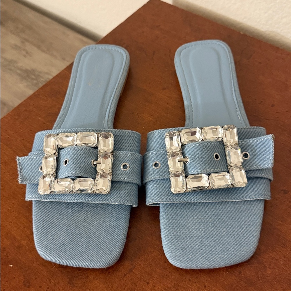 VERY Gently used slip on Denim flats SIZE 8